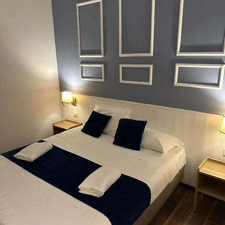 Aparthotel Hotiday Collection - Botanique Naples