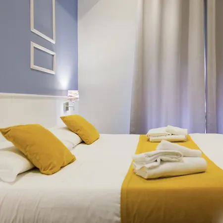 Ξενοδοχείο με διαμερίσματα Hotiday Collection - Botanique Νάπολη