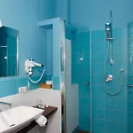 מלון דירות Botanique - 4 Design 4*