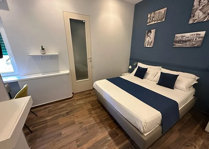 Botanique Napoli - 4 Design Rooms Aparthotel